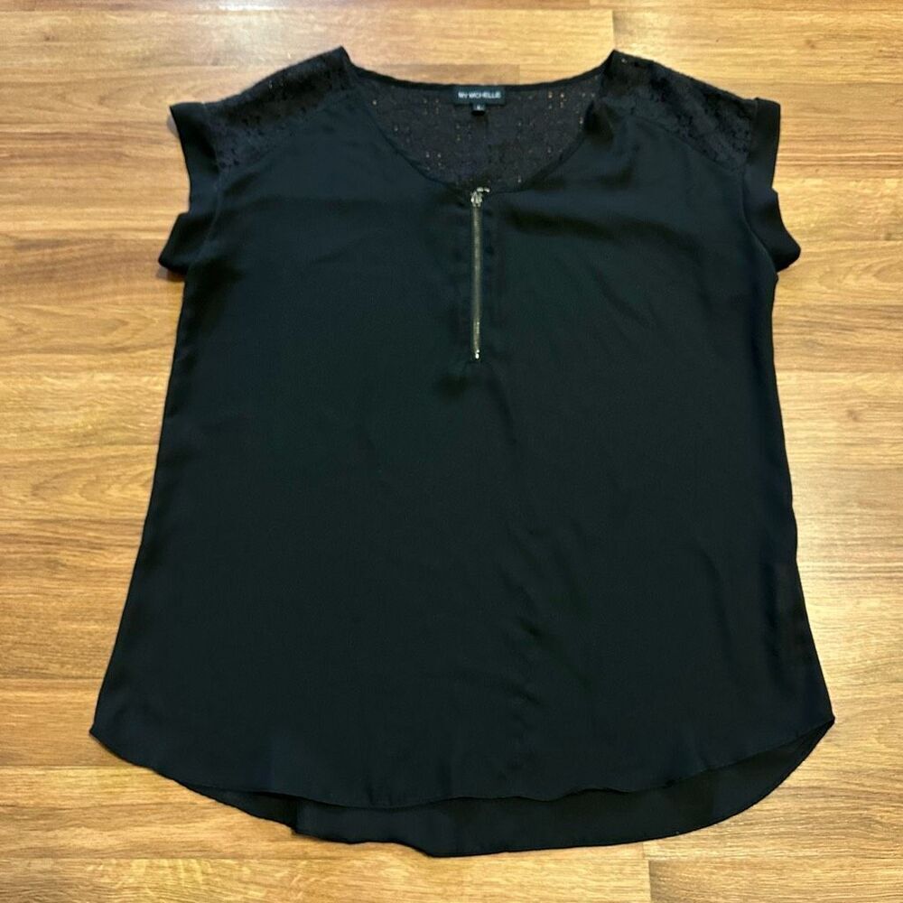 My Michelle Sleeve-less Quarter zip Blouse Black | Women Size large